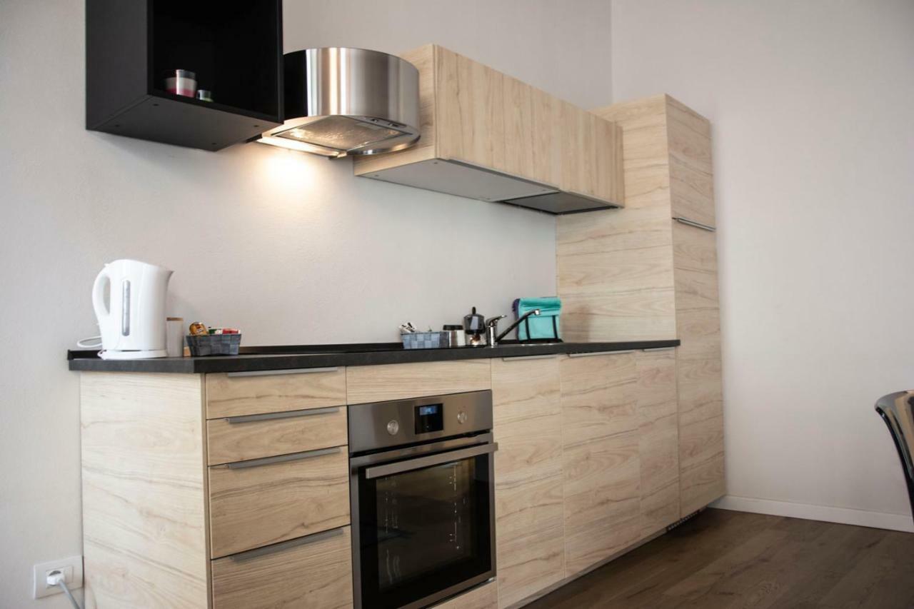 Apartamento Residenza La Torre Mantua Exterior foto