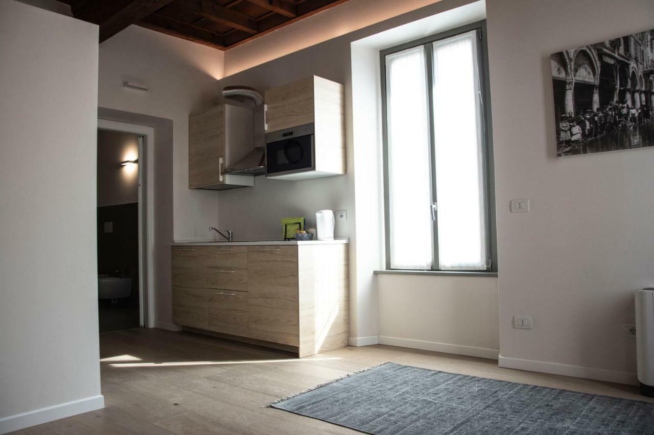 Apartamento Residenza La Torre Mantua Exterior foto